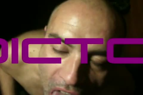  Top 40 XTube favorite facials #13					