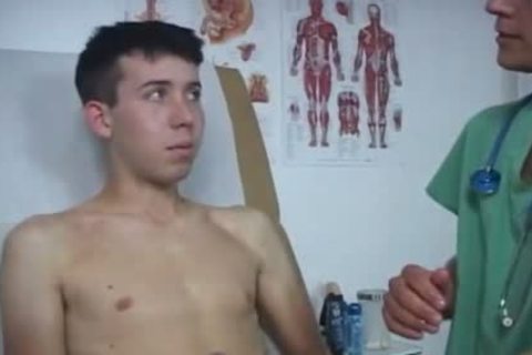 Doctor wanking Patient penis