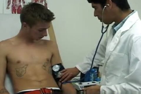 Free gay Medical Sex Tgp First Time My Next Patient Was This Nineteen (18+) Yr