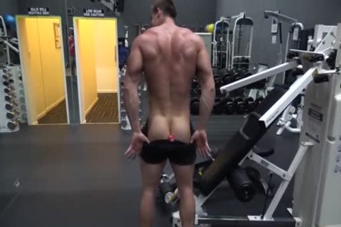 Max Warner Bodybuilder Solo JO