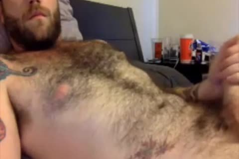 This hirsute Dilf likes To jerk off Off On webcam