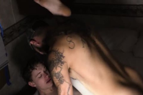 Bends to get fucked in park