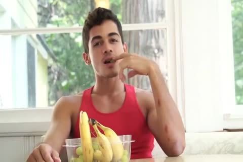 GayRoom Bearded Massage Oiled Up pooper banging