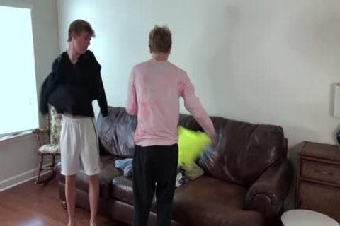 Giving Up His arse To Stepbro To Switch Job With Him