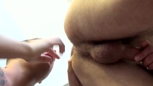 unprotected Piss Buddies In The Shower - Brandon Wilde & Mason Lear