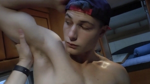 EastBoys.com: Hairless & muscled gay POV workout in public