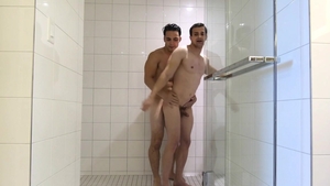 GayRoom: Rough sex with Ollie accompanied by Erik Andrews